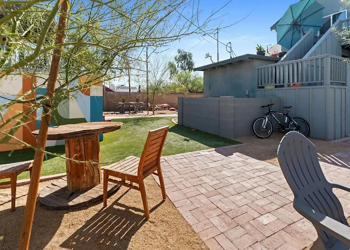 Unique*new*hot Tub Studio*mins To Dt & Phx Airport 4*